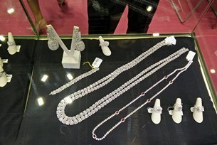 马来西亚珠宝商凭订制服务及网上销售迎战国际品牌